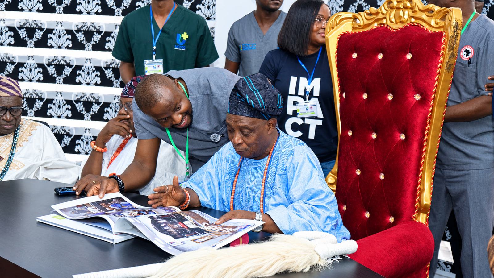 Dr. Adeboye during a courtesy visit with His Imperial Majesty, Oba Rashidi Adewolu Ladoja, the Olubadan of Ibadanland